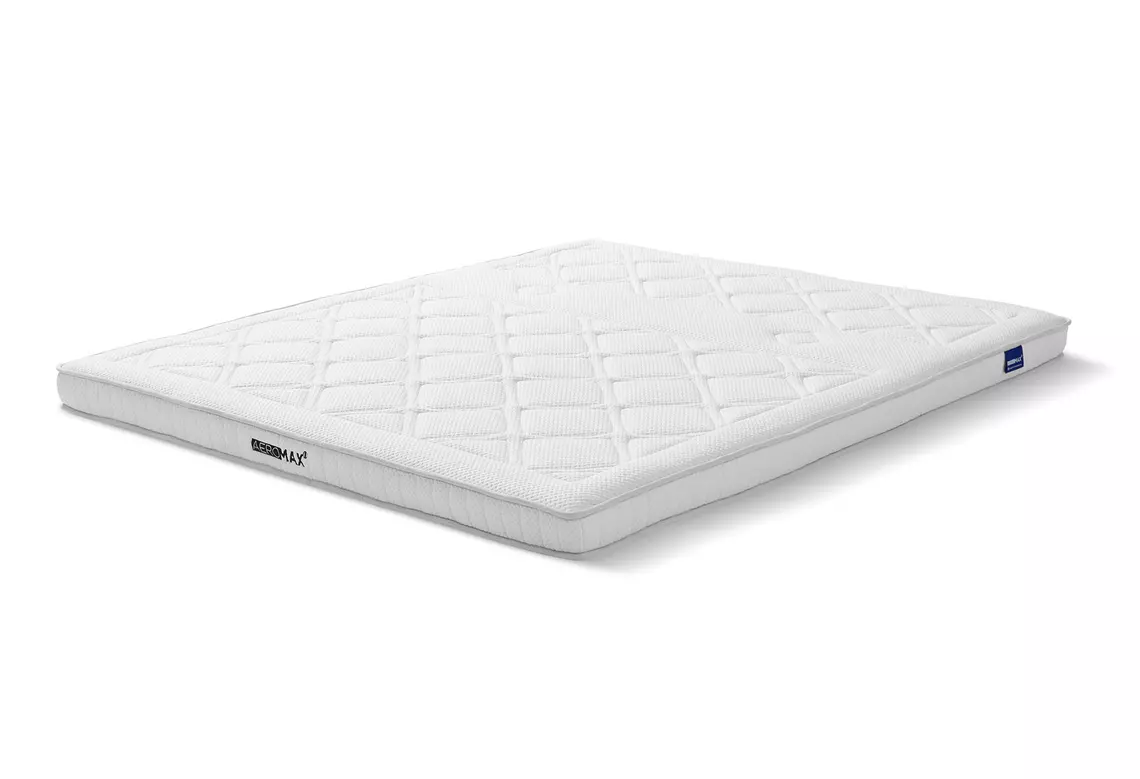 Elastischer und robuster Bezug mit hautfreundlichem Tencel